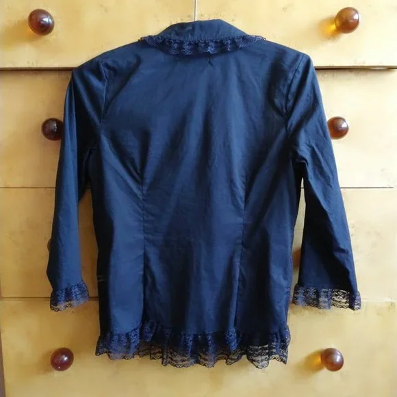 Black cotton 3/4 sleeve button down shirt with lace trim Xhilaration size XS - Picture 15 of 16